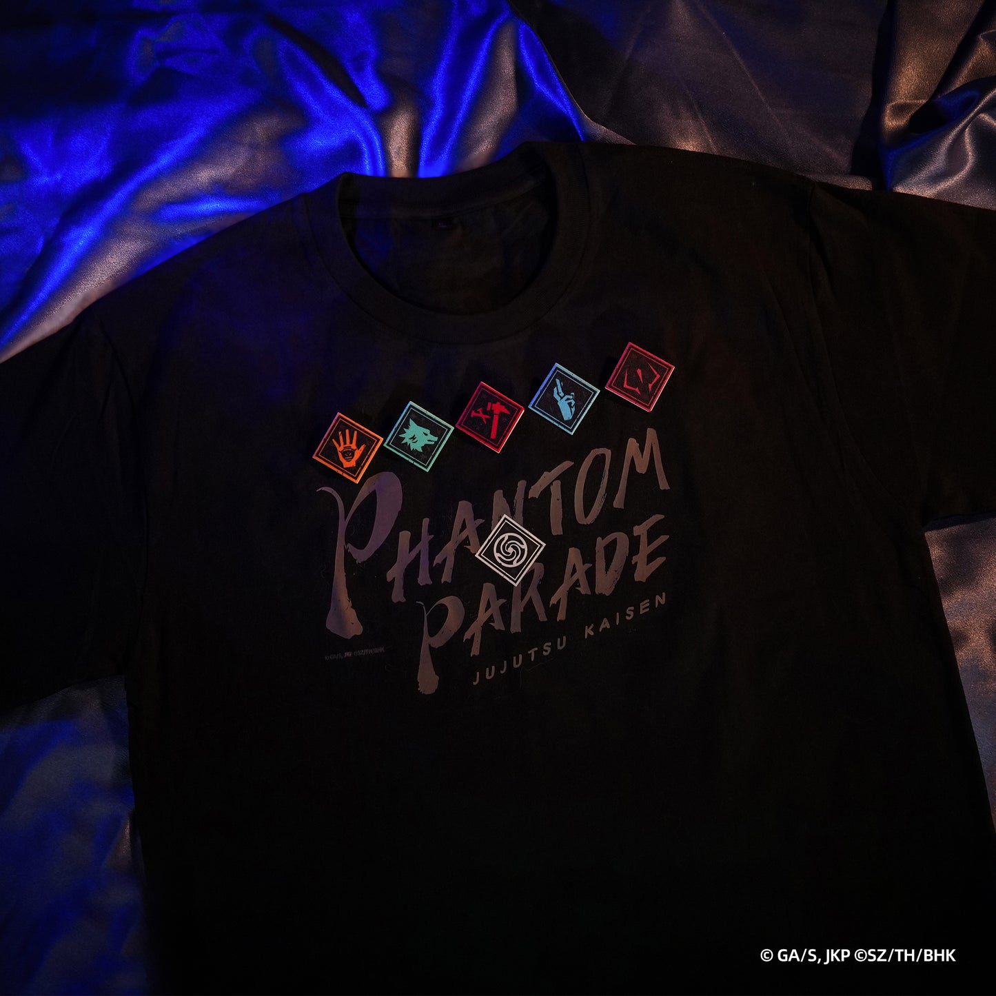 "Jujutsu Kaisen Phantom Parade" T-Shirt & Printed Badge Set
