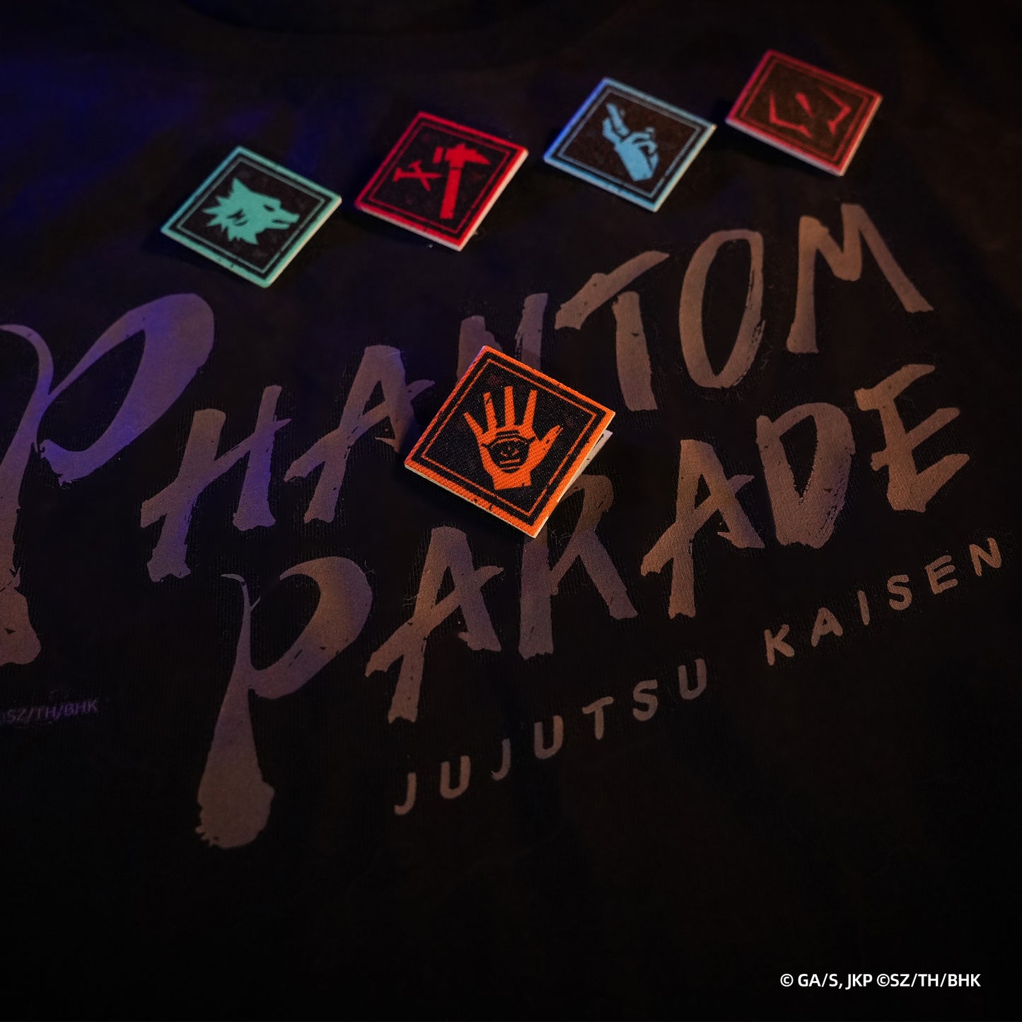 "Jujutsu Kaisen Phantom Parade" T-Shirt & Printed Badge Set